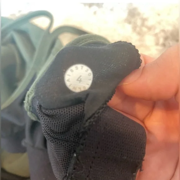 Lululemon Power Y tank top - Picture 4 of 4